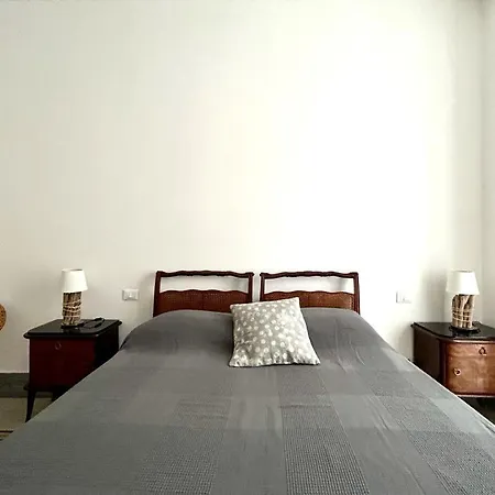 Apartment Acatoa - Spacious Bright In The City Center 3 Bedrooms - / Easy Access And Connections To 5 Terre And Portovenere La Spezia